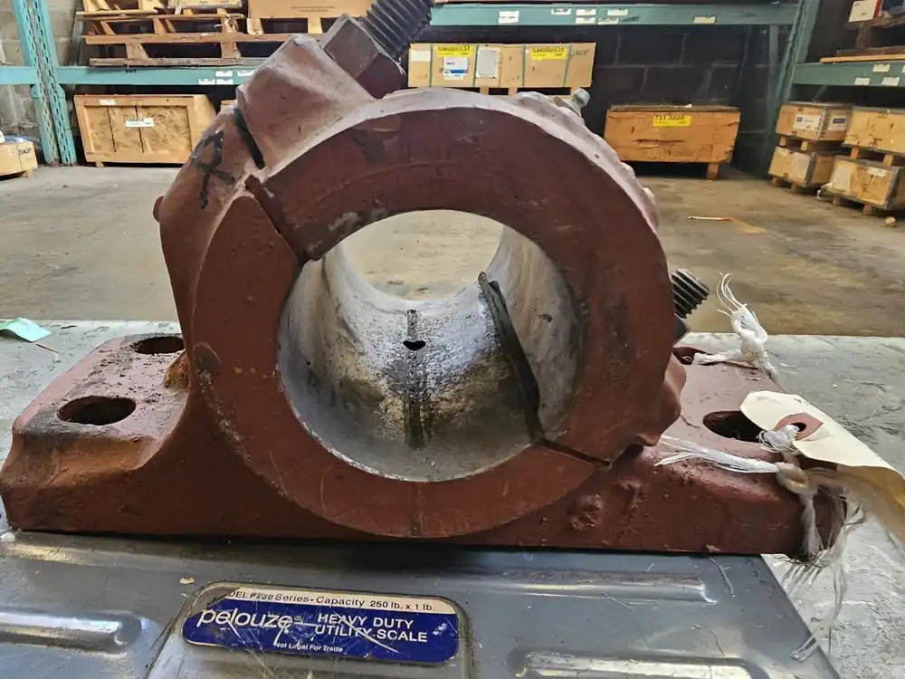 Pillow Block Bearing L-Belt Angle Split Babbitted 3-7/16" Bore, 2K-1555