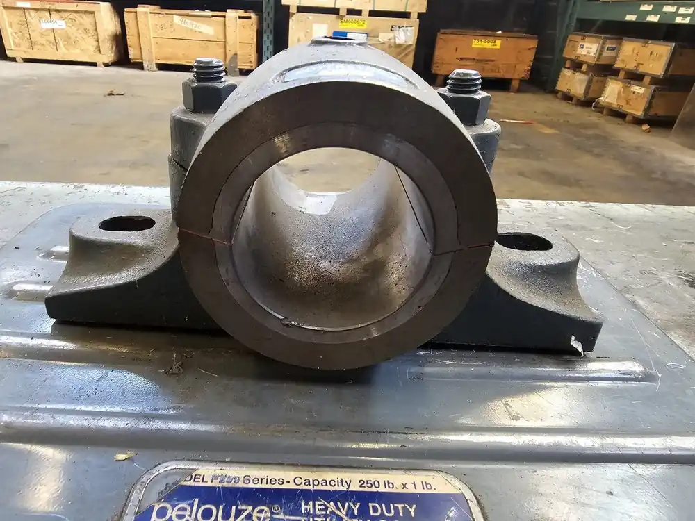 Pillow Block Bearing Split Babbitt 2-7/16" Bore