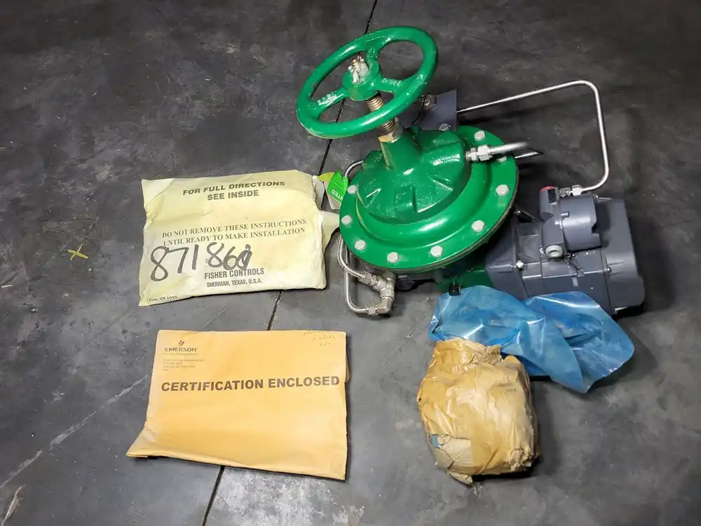 1" Flanged Control Valve V300 w/ Actuator 1052-20 and Controller DVC6020F
