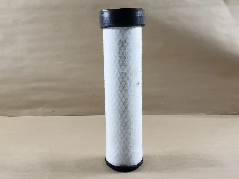 Radial Seal Air Filter RS3703