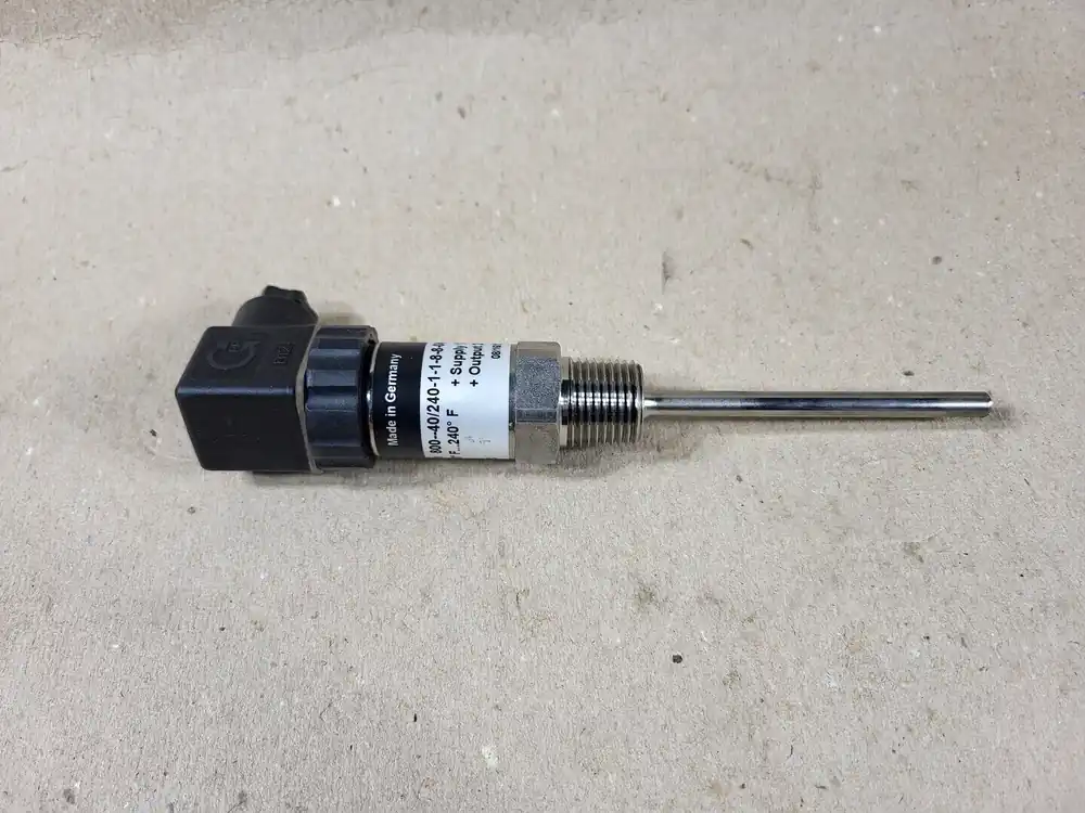 Temperature Transmitter 800--40/240-1-1-8-8-040-6