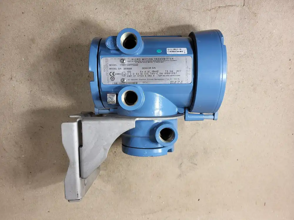 Single Variable Field Mount Flow Transmitter 1700R12AFFEZZZ