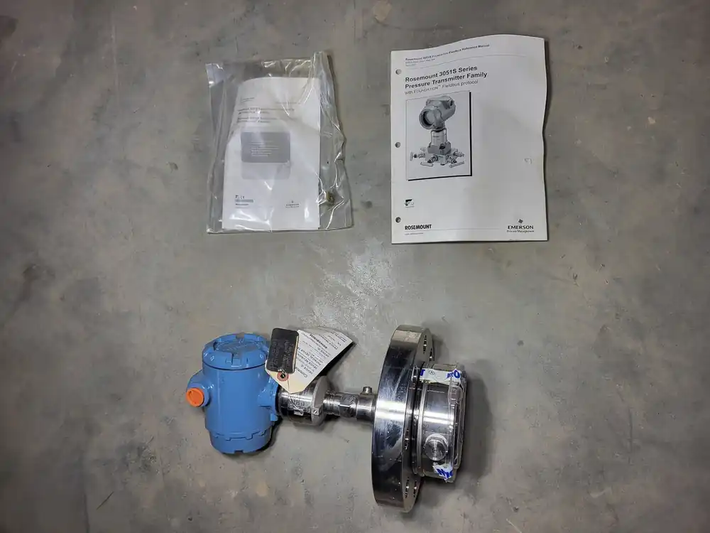 Pressure Transmitter 3051S2TG3A2B11F1AD01K6M5P1Q4Q8A1003