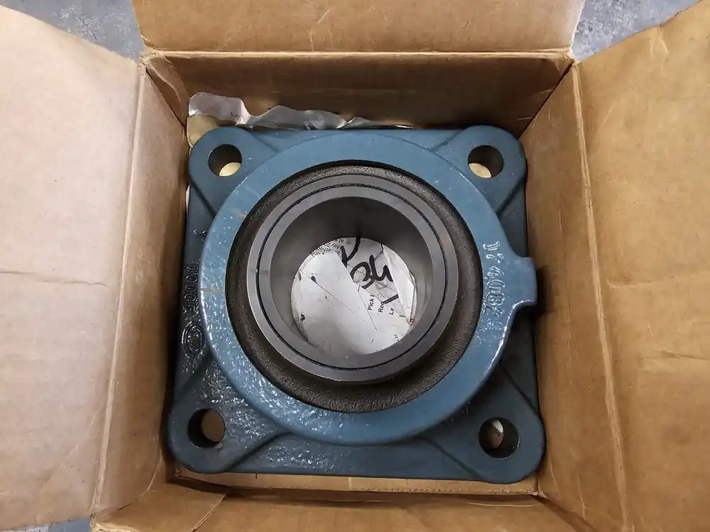 Flange Mount Bearing 2-15/16" Bore, F4B-LT10