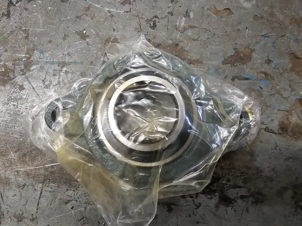 UCFL208 Two Bolt Rhombus Flanged Unit 1.75" Bore, UCFL208