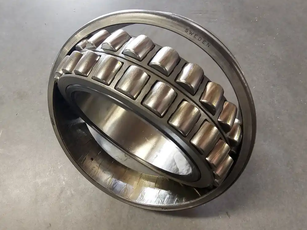 Spherical Roller Bearing 150mm OD x 225mm ID x 56mm W, 23030 CC/W33