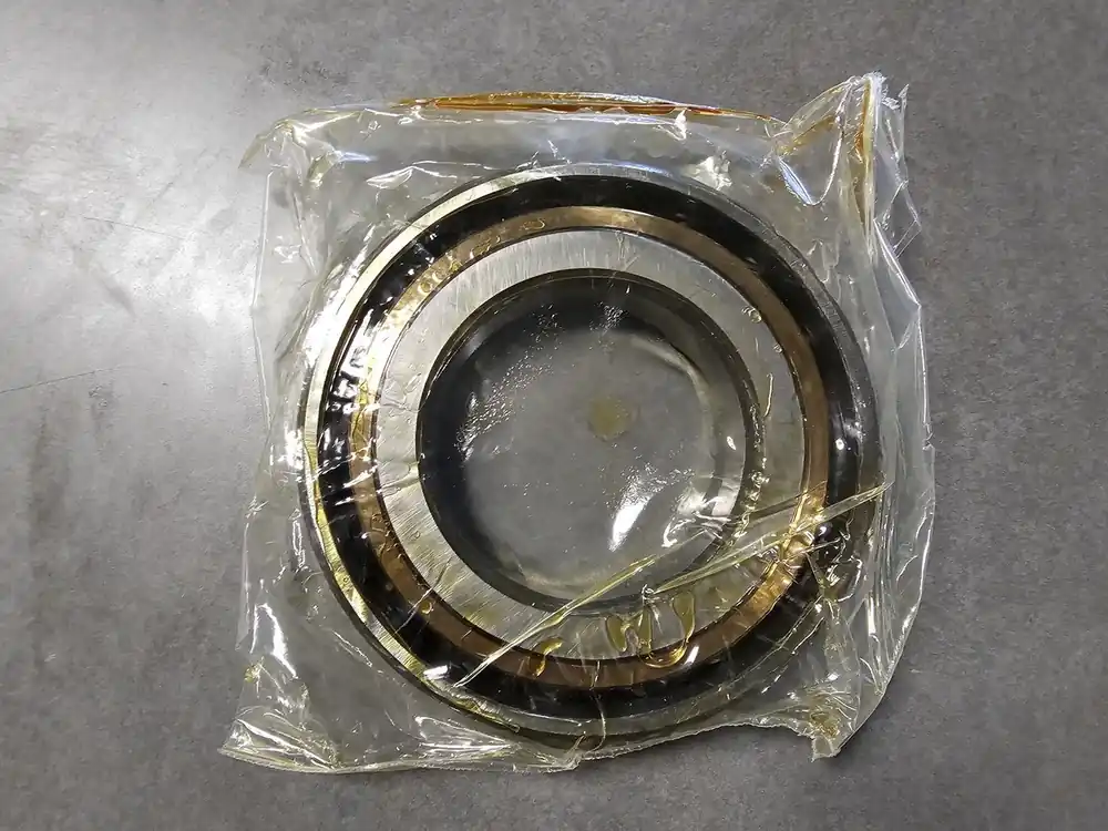 Single Row Angular Contact Ball Bearing 88mm ID x 165mm OD x 28mm W, LJT 3.1/2