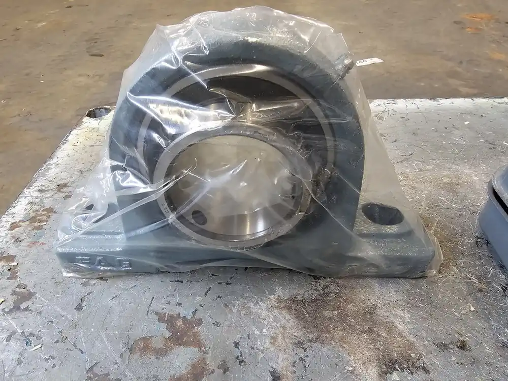 Pillow Block Bearing SG56215-215