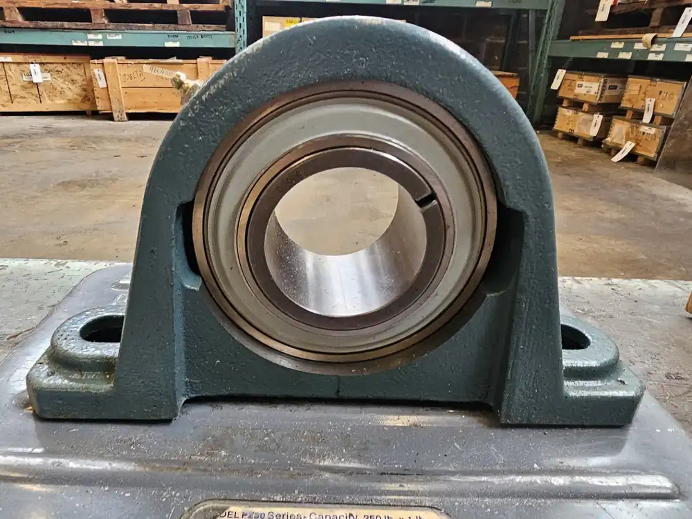 Pillow Block Bearing 2-7/16" Bore, P2B-GTM-207-LL