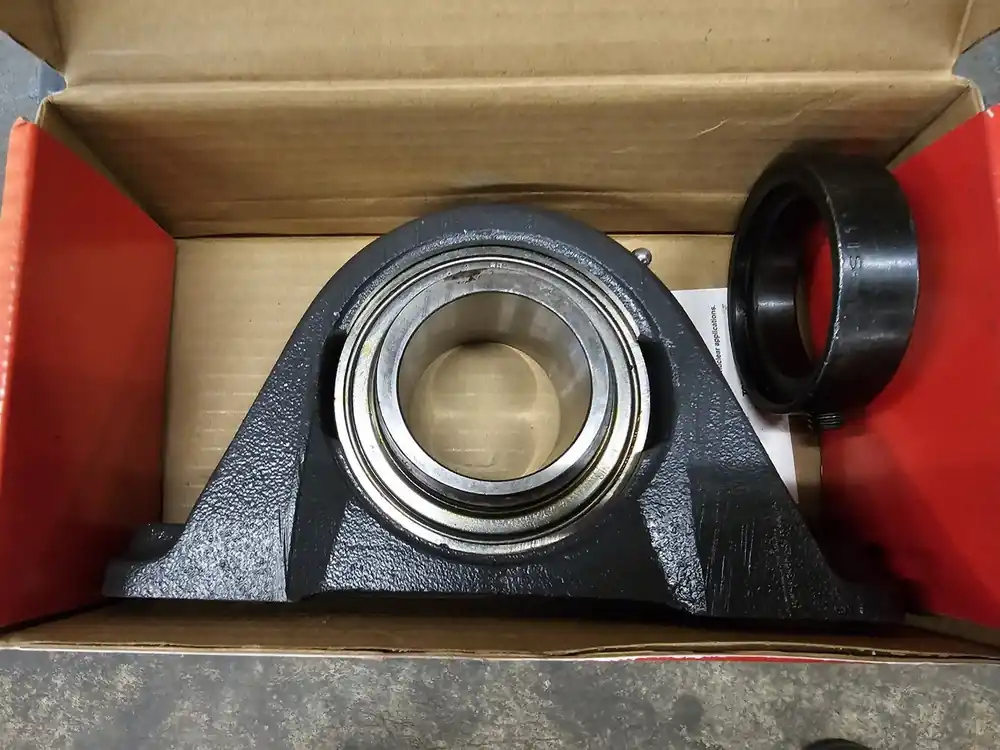 Pillow Block Ball Bearing Unit 1-15/16" Bore, RAK 1-15/16