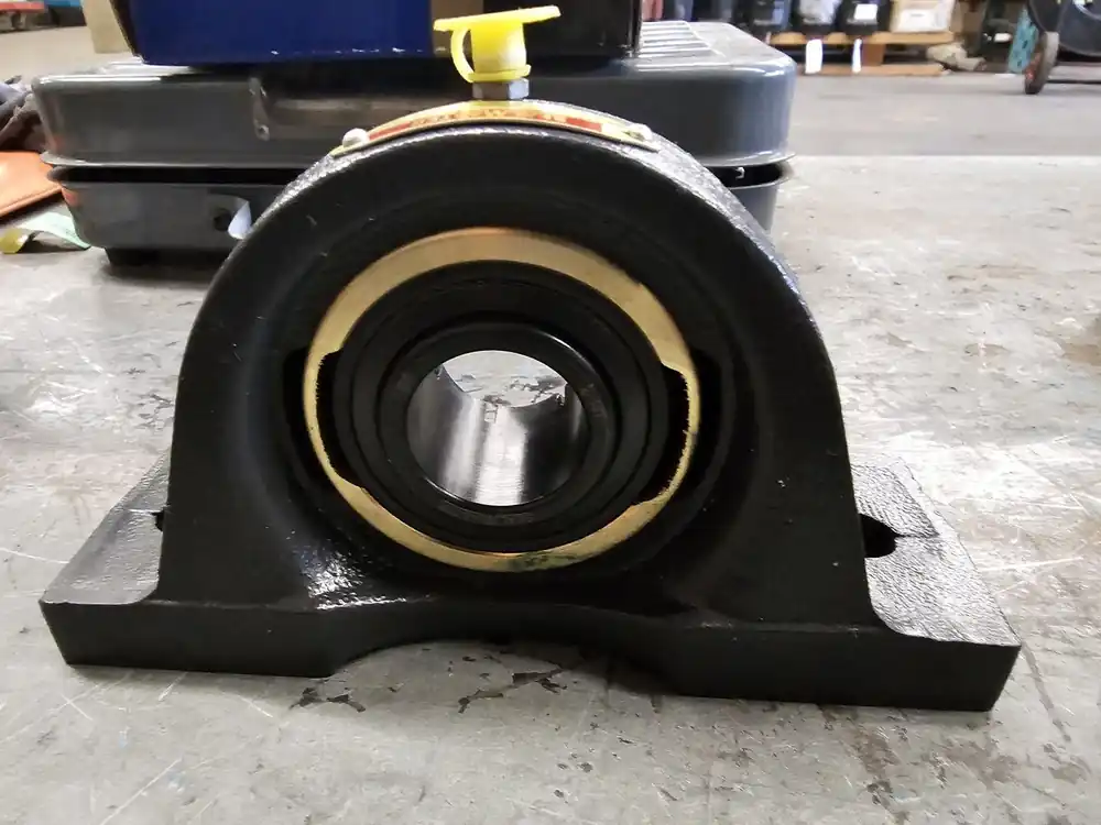 Pillow Block Bearing 1-3/16" Bore, EMP-19T