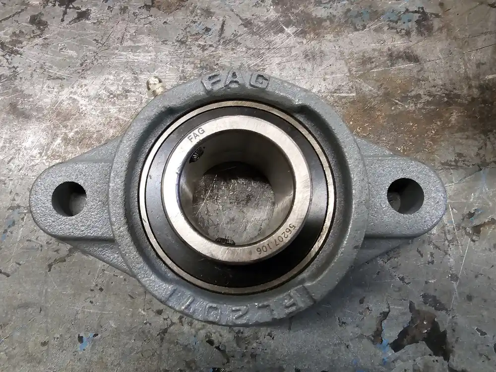 Flange Block Bearing, 1-7/16" Bore, UCFL207