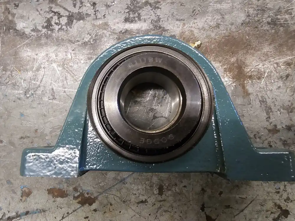 Pillow Block Bearing 1-11/16" Bore, P2BSXR111