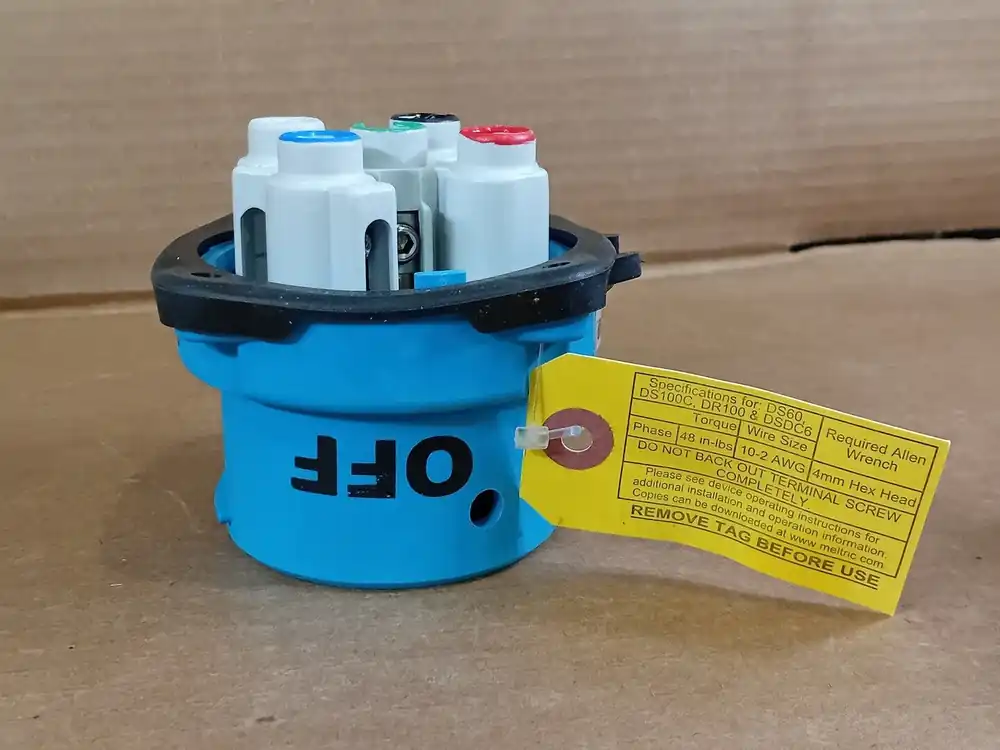 DS100C Inlet Poly Blue Size 4, 33-68183-C-K14-338