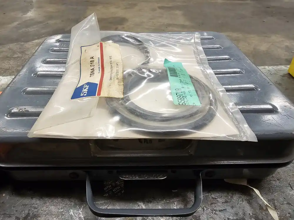 Shaft Seal Set for SNA and SNH Bearing Housings TSNA 518-A
