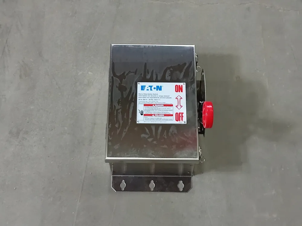 30 Amp, 600 Volts Heavy Duty Safety Switch 4HD361NF