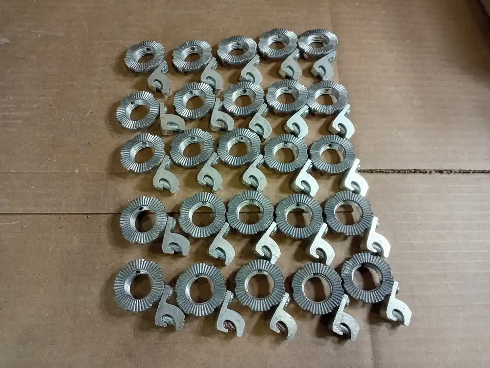 1/2" Bond Star Grounding Locknut L050GRL (Box of 25)
