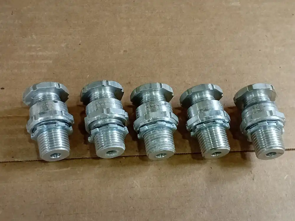 1/2" NPT Cable Gland TC-050A028 (Box of 5)