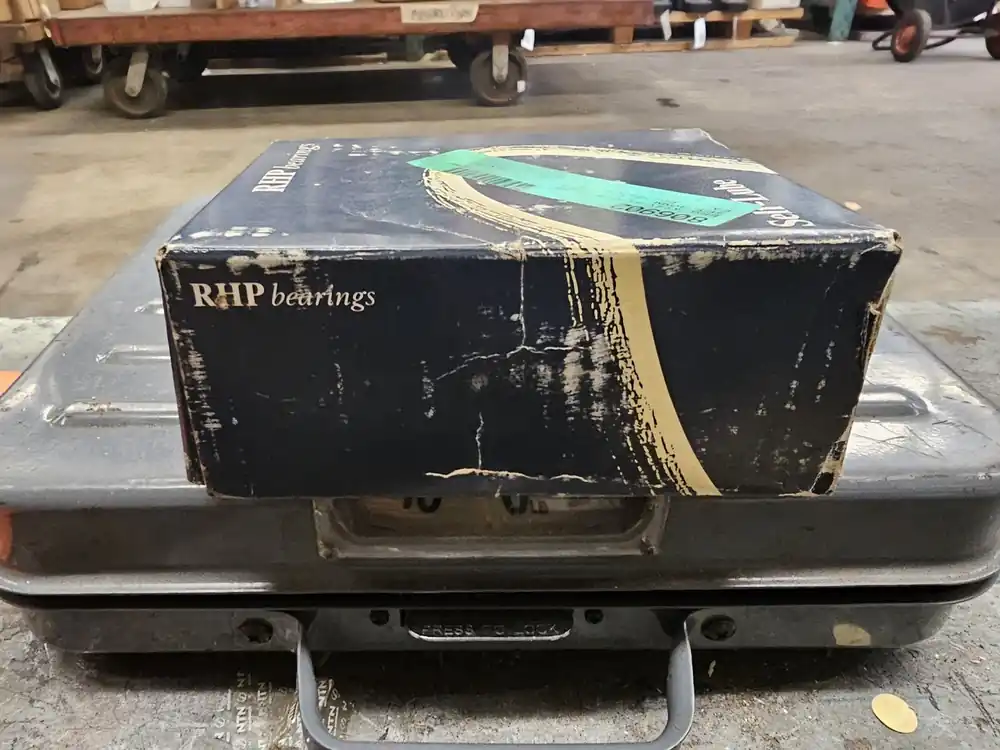 Self-Lube 2-Bolt Flanged Bearing Unit 1.57" Bore, SFT40
