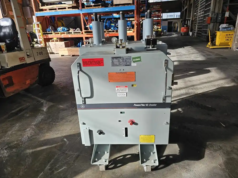 8.25kV, 1200A, 125VDC Power VAC VL Breaker PVVL-7.2-500-3C