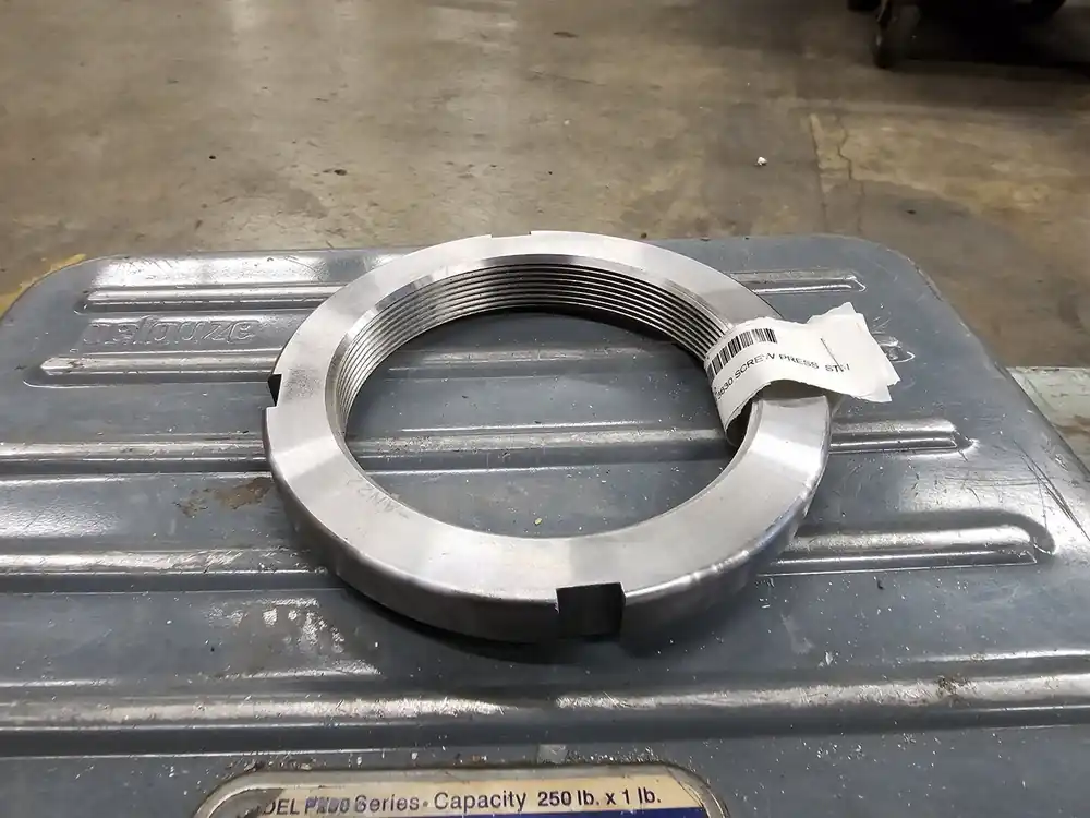 Bearing Locknut AN-22