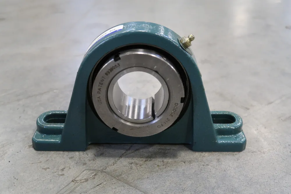 1-15/16" Pillow Block Ball Bearing Unit P2B-GTMED-115