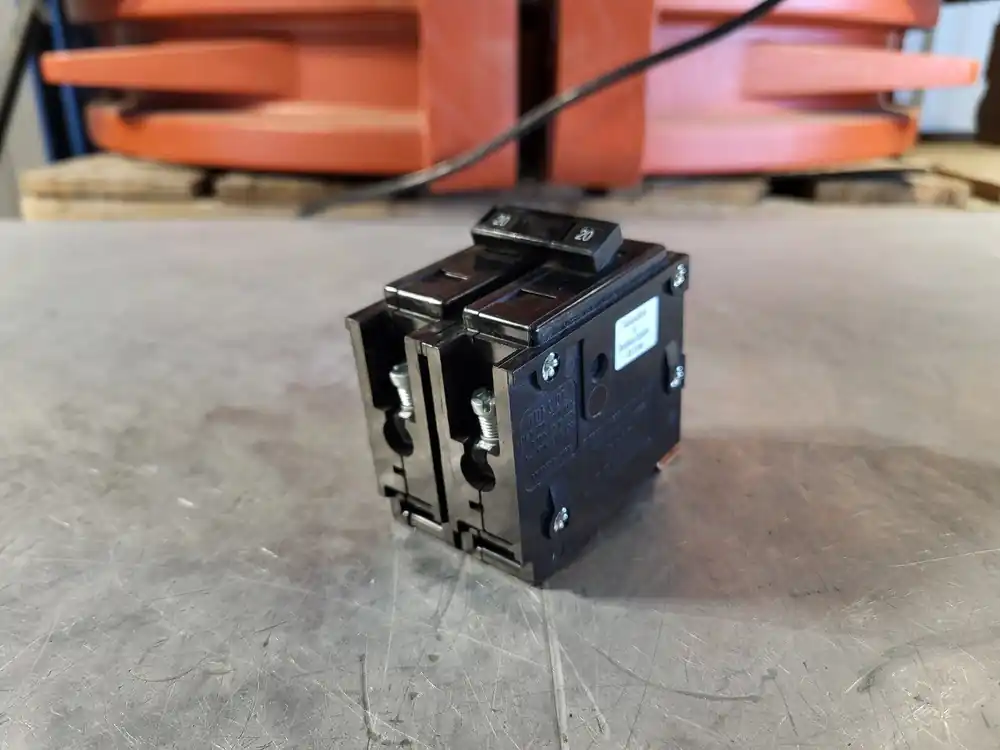 20 Amp, 2 Pole, 120/240 volts Circuit Breaker BAB2020H