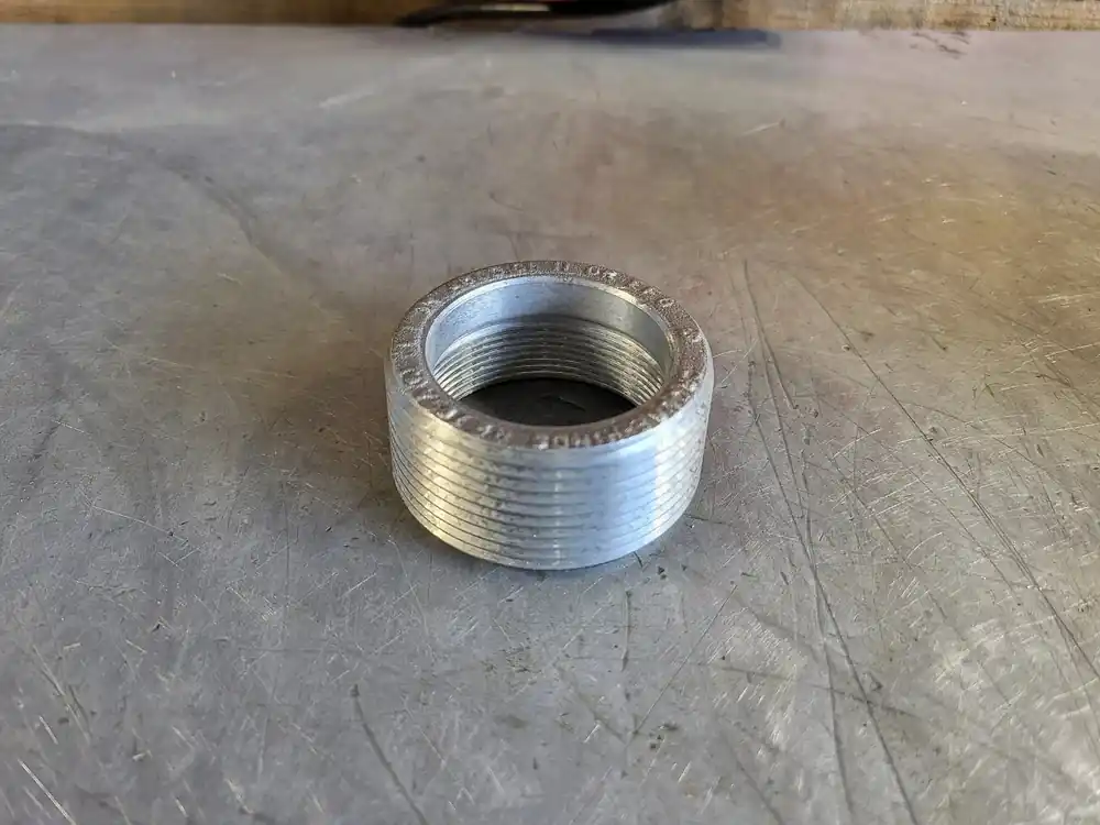 2 1/2"-2" Conduit Hub Reducer Box of 4 RE76 SA
