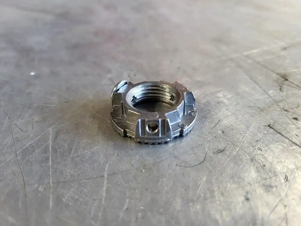1/2" Grounding Locknut Box Of 25 L050GR