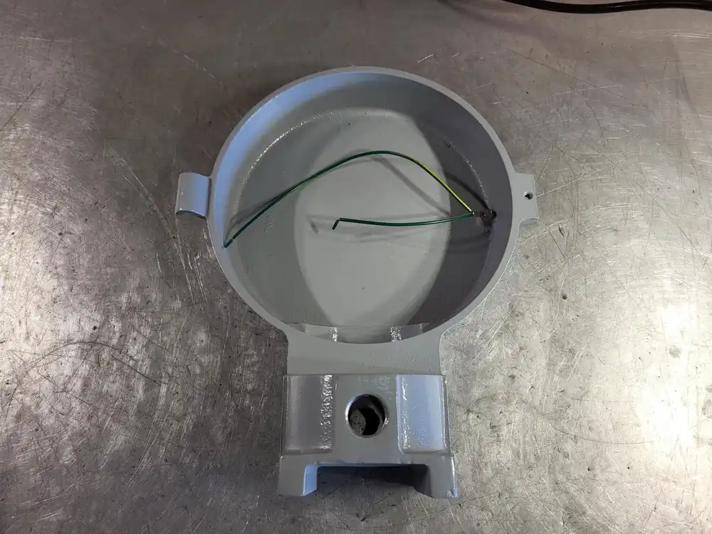 TWM2 Wall Mount Thru Feed Cover 3/4"