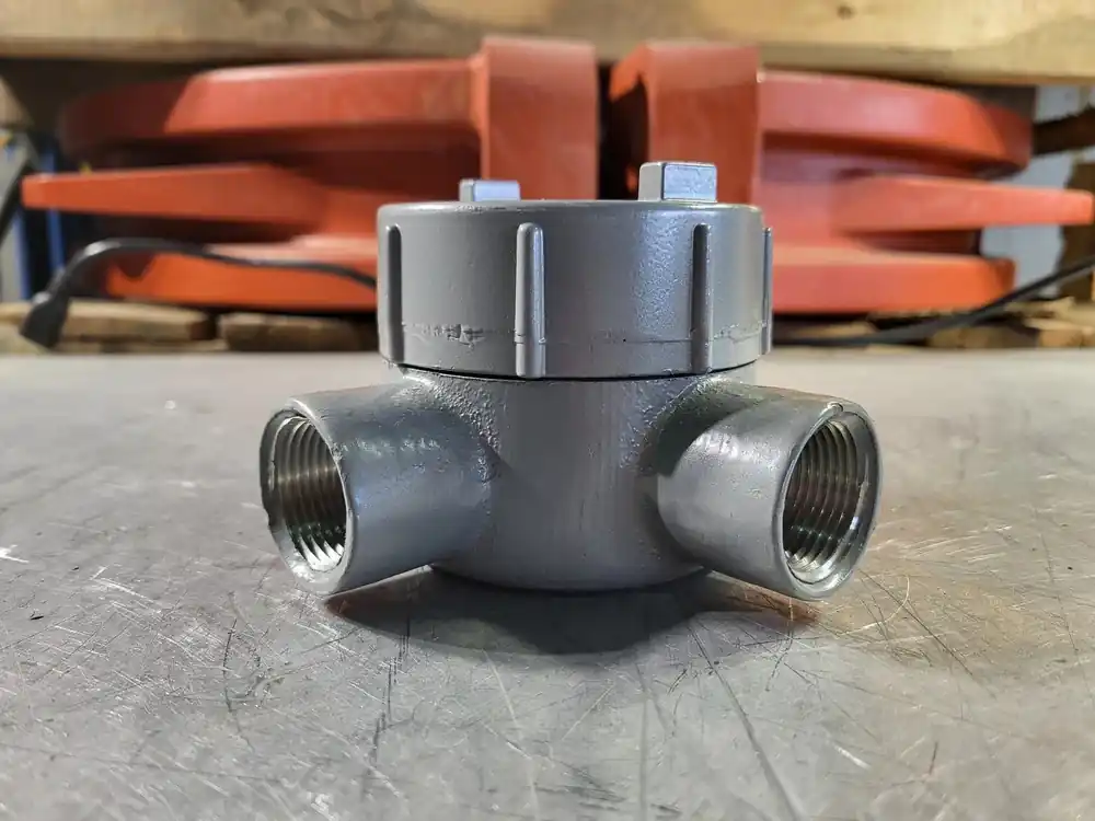 1" Outlet Body L-Type GECLT-3