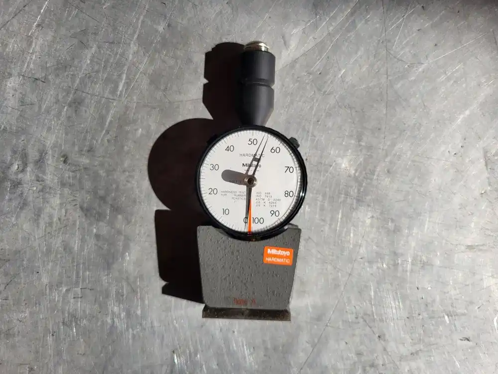 Hardmatic Dial Durometer 811-335 Model HH-335