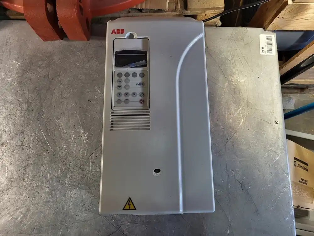 10 hp, 600 Volts, 3-Phase VFD ACS800-U1-0011-7