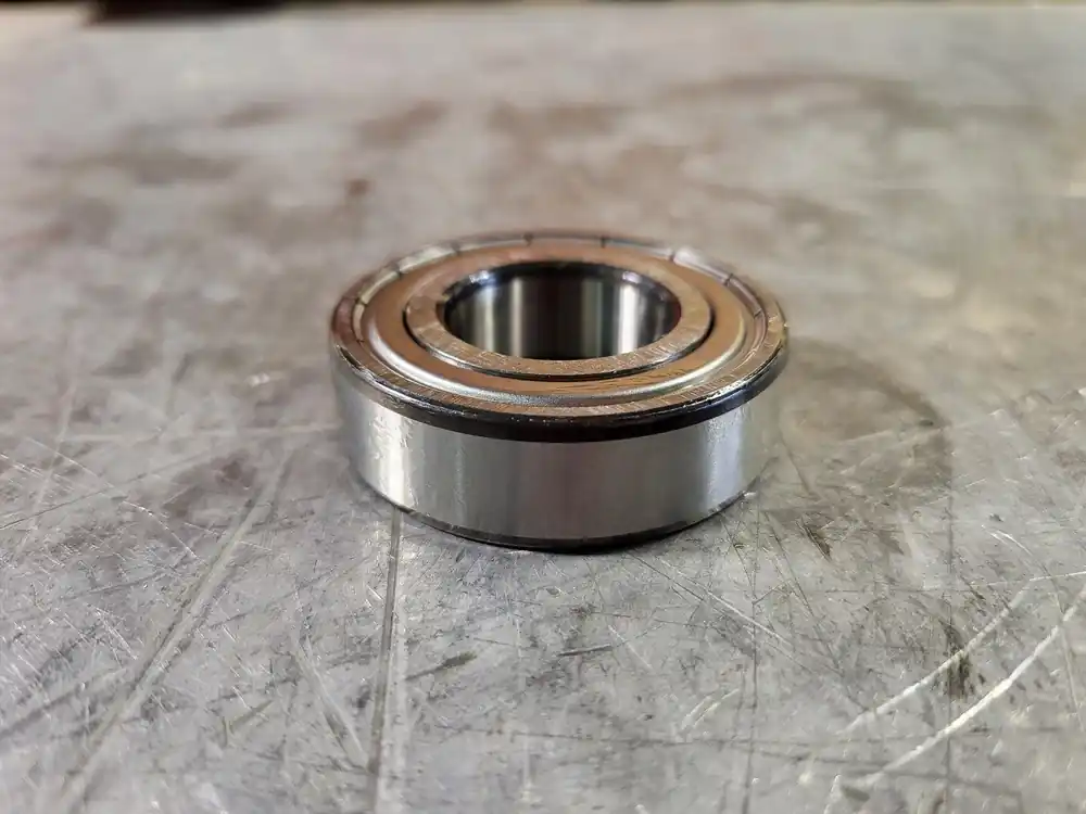 Radial Deep Groove Ball Bearing 6205-2Z/C3HT