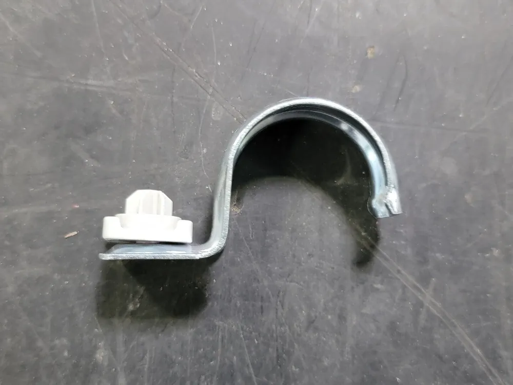 1" Cable/Conduit Clip X-EMTC 1" MX (Box of 165)