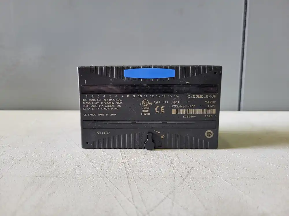 VersaMax Input Module IC200MDL640H 24VDC 16pt Pos/Neg Grouped