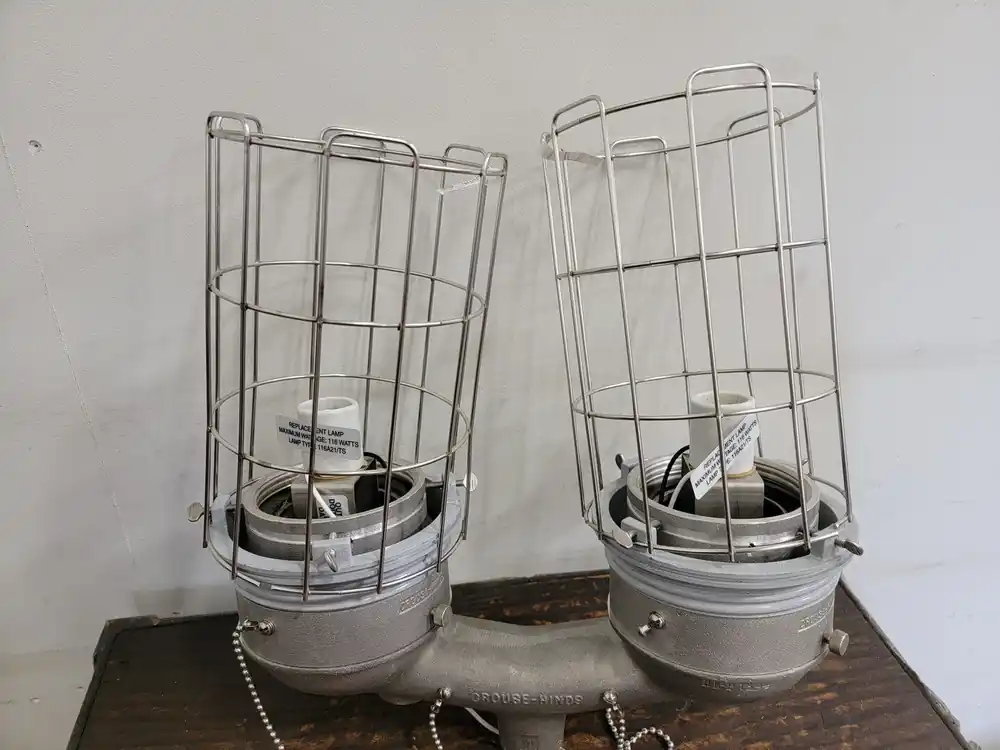 116W 120V Obstruction Light 43961116GGGR