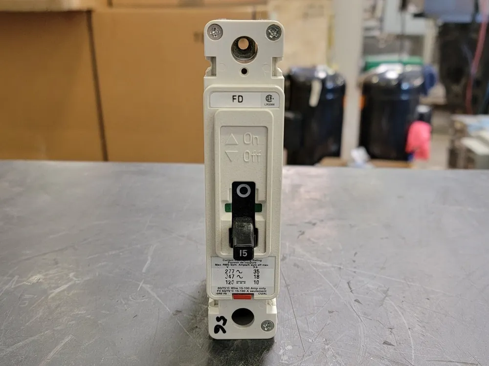 15 Amp, 1 Pole, 347 volts Circuit Breaker FD1015
