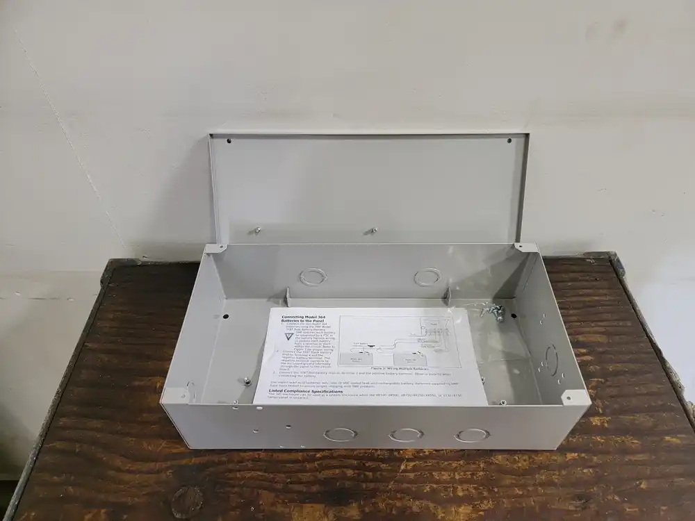 341-G Electrical Enclosure 13"x7"x 3"