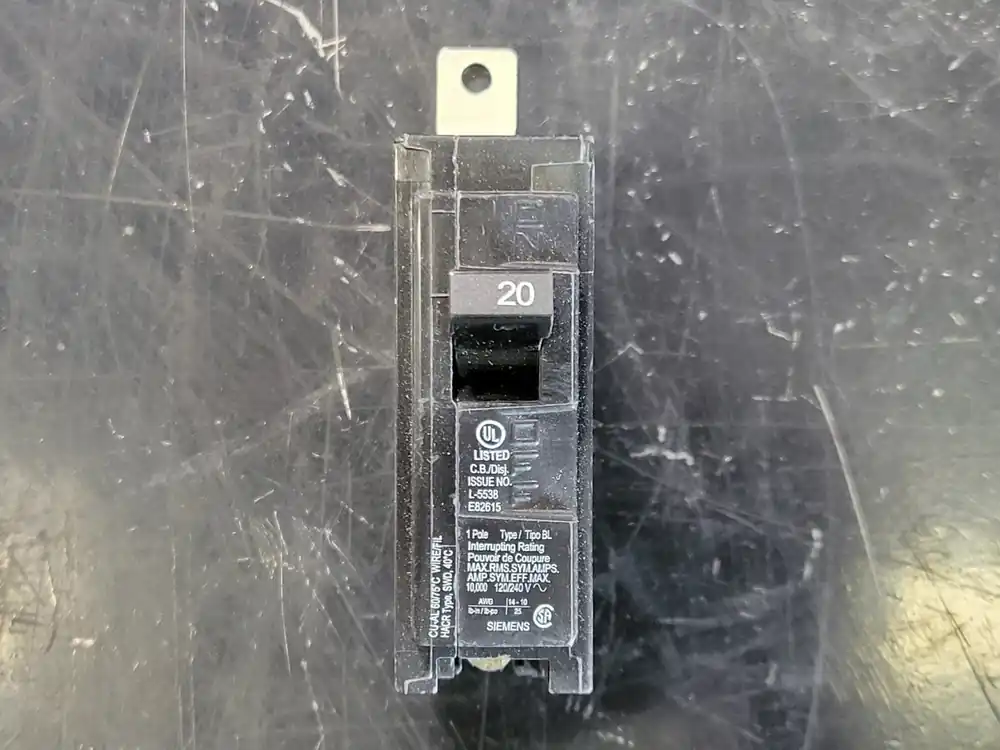 20 Amp, 1 Pole, 120/240 volts Circuit Breaker B120