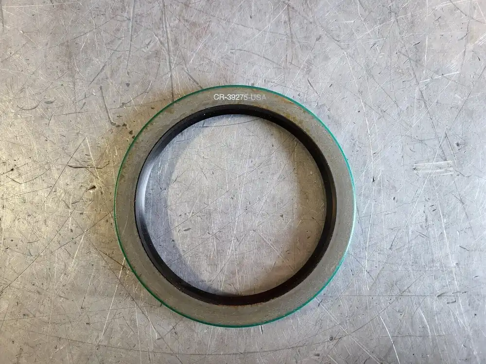 Radial Shaft Seal w/ Double Metal Case 39275