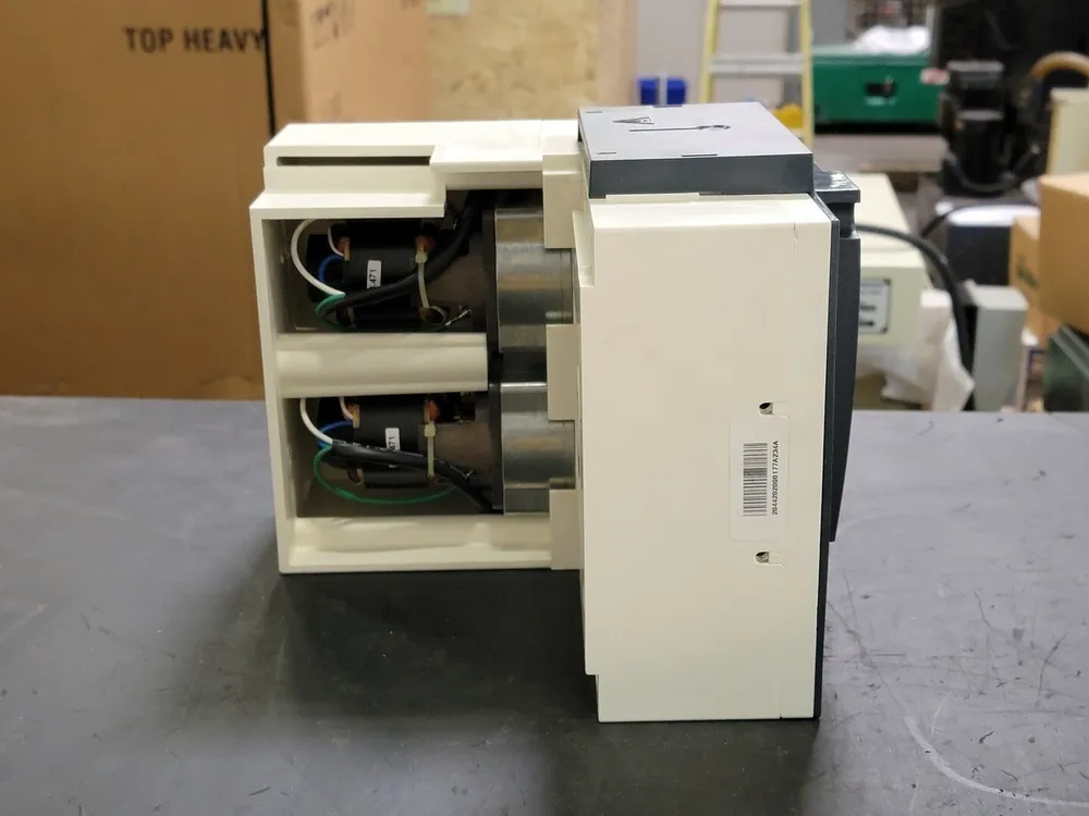ATyS Motorised Transfer Switch 2000-3200A 95095320
