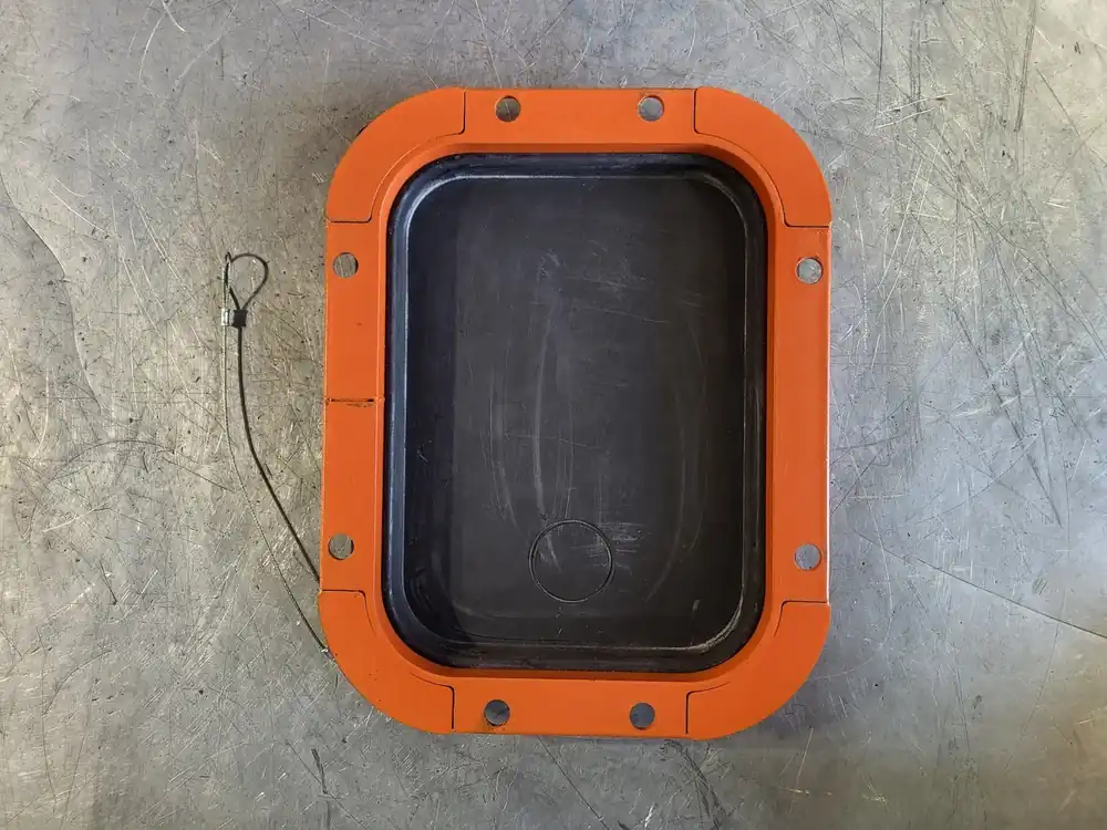 Inspection Door Assembly with Standard Door 27658-0912