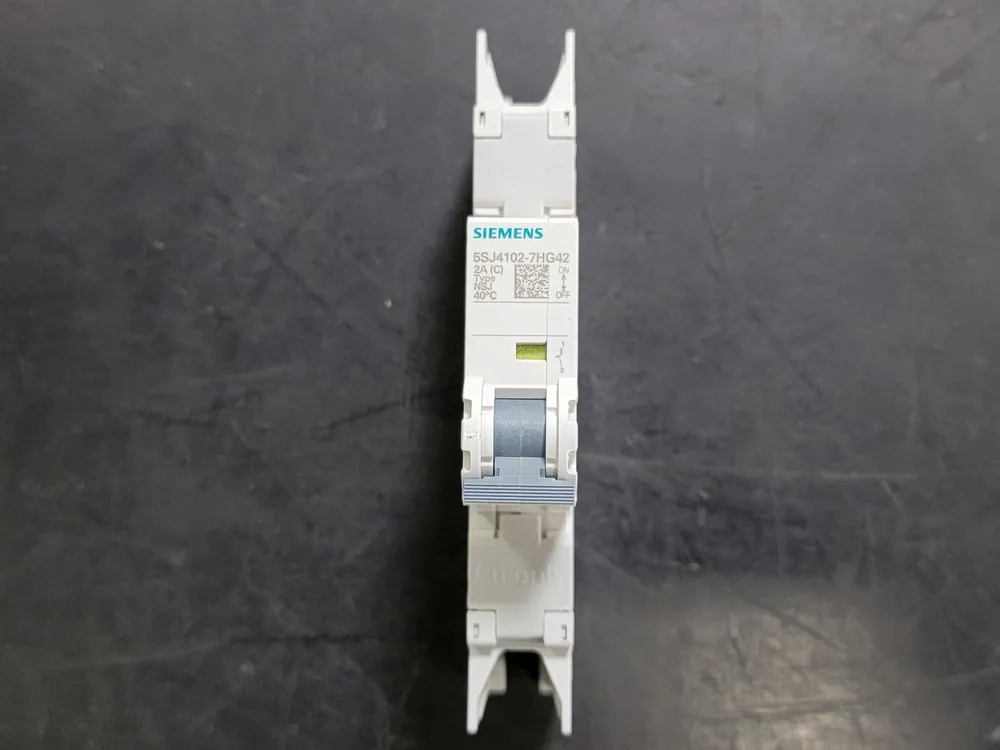 2 Amp, 1 Pole, 277 volts Circuit Breaker 5SJ4102-7HG42