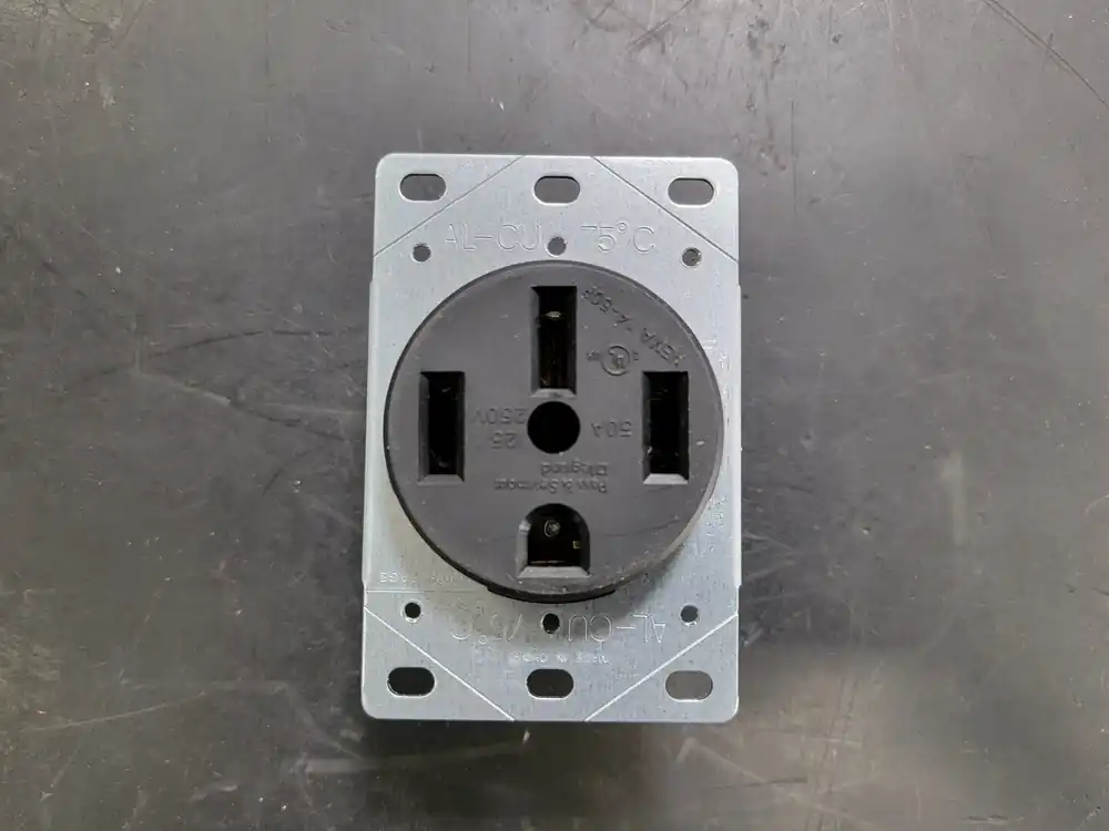 Power Outlet 50A 125/250V 3894