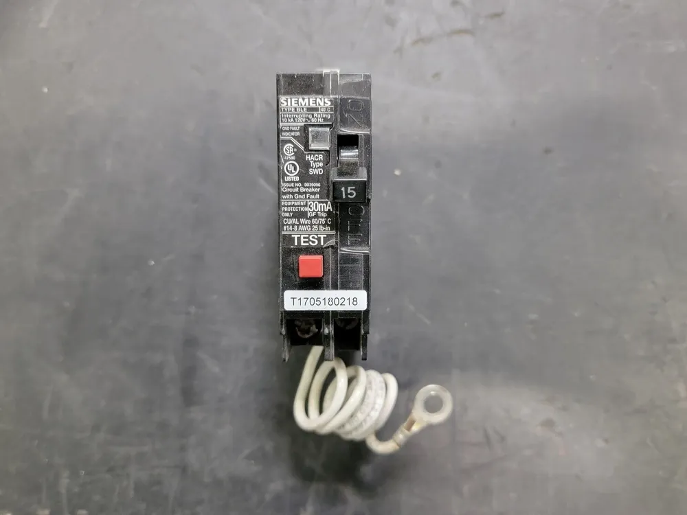 15 Amp, 1 Pole, 120 volts Circuit Breaker BE115
