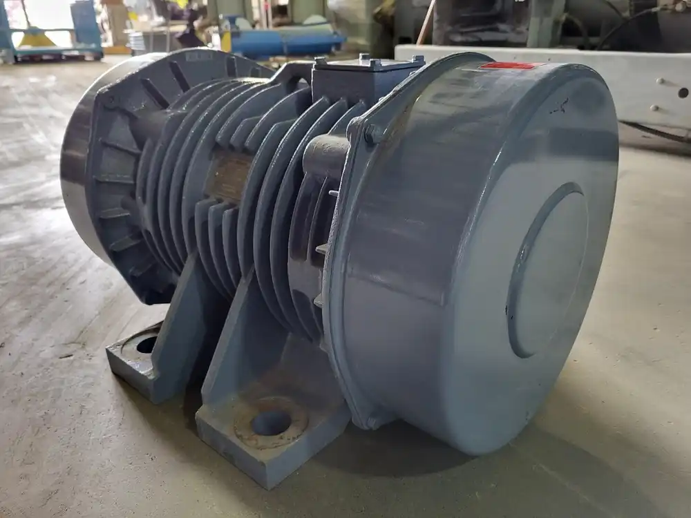Uras 2.2kW Vibrator Motor KEE-34-6W