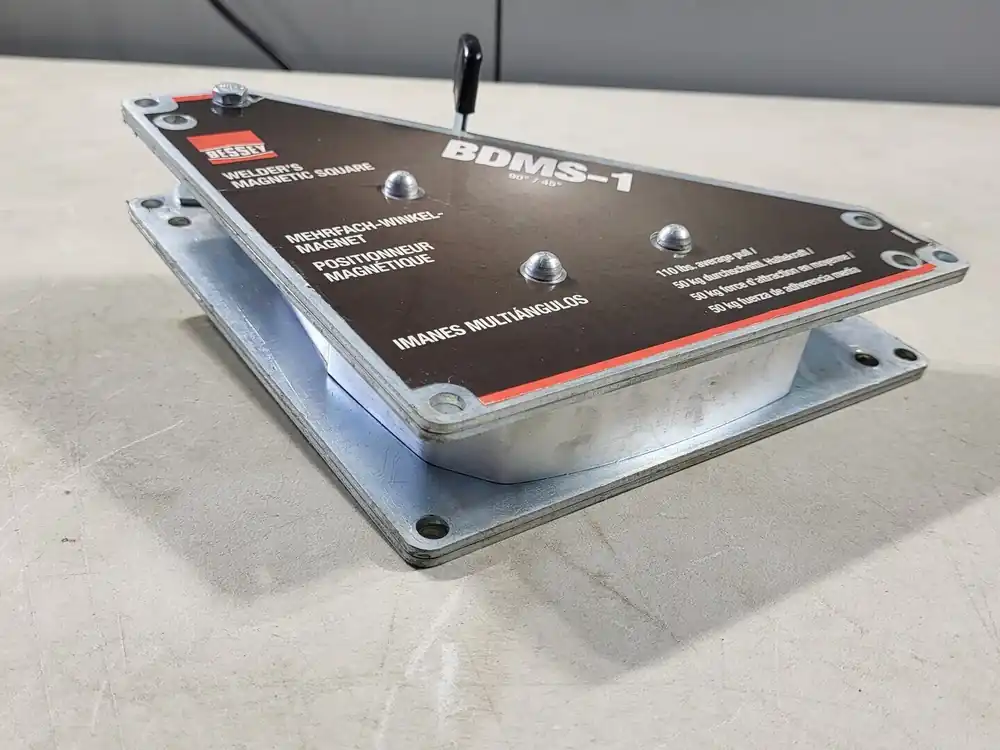 90/45 deg. Magnetic Welding Square BDMS-1