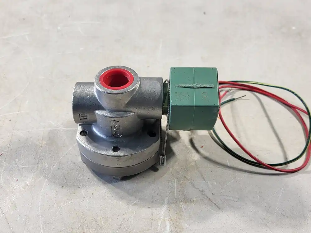 22.6 W 2-Ways Solenoid Valve 8223G012