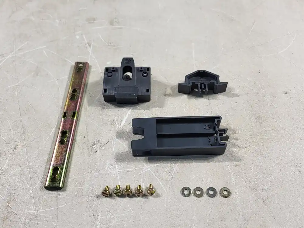 Mechanical Interlock LA9D50978